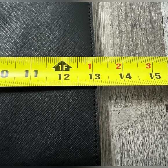 Michael Kors‎ clucth - Picture 5 of 5